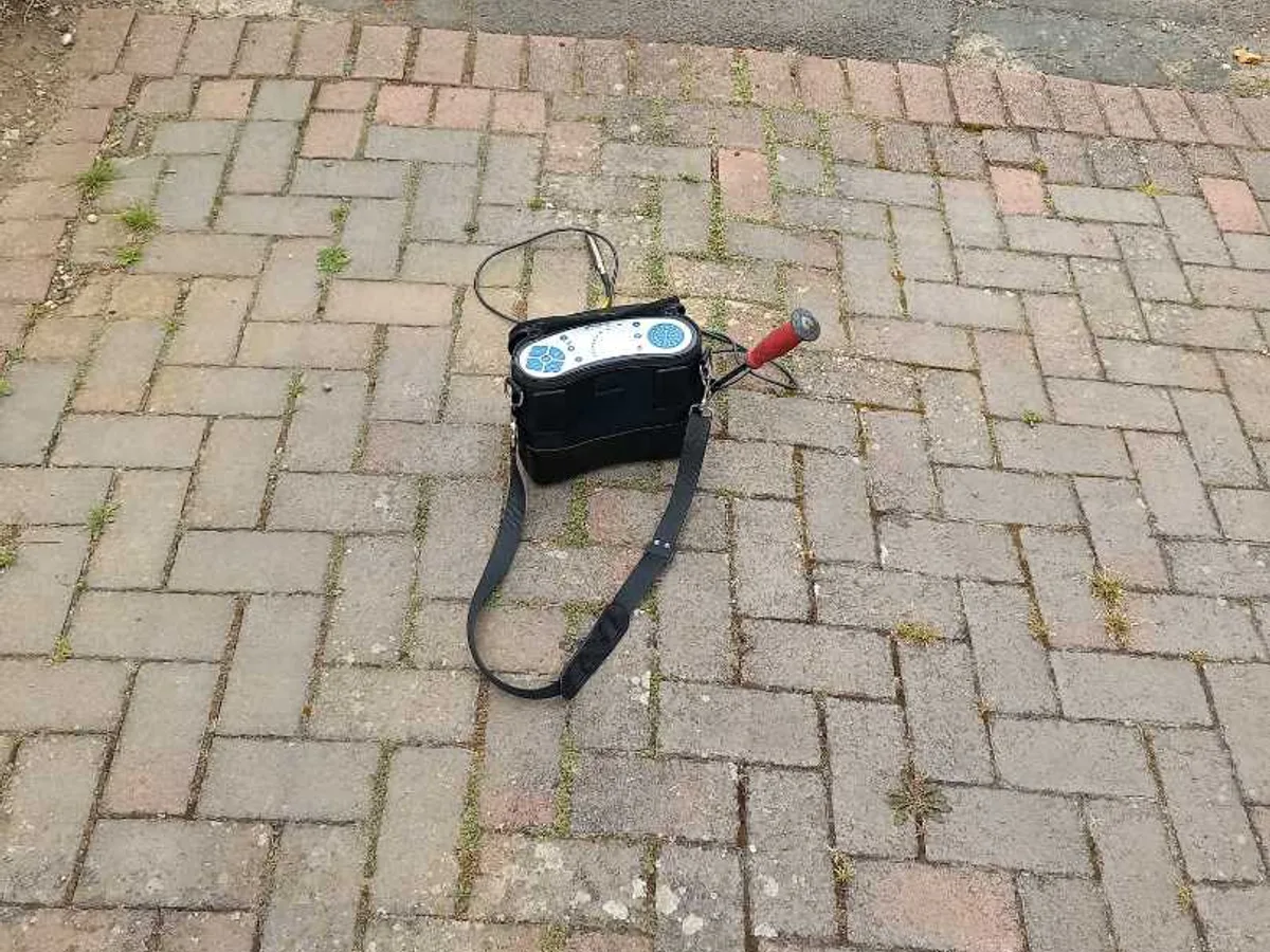 Acoustic listening equipment on a driveway